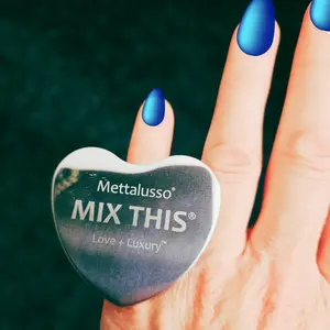Mettalusso MIX THIS Finger Ring Makeup Mixing Tray