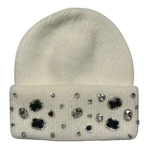 BEANIE 4 WHITE