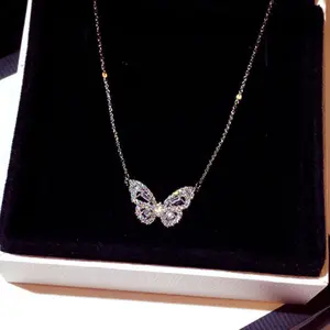 Dainty Butterfly Pendant Necklace for Women – Dazzling Cubic Zirconia Wedding Accessories, Fashion Jewelry for Daily Wear, Party, Gift for Her, Elegant and Feminine Style