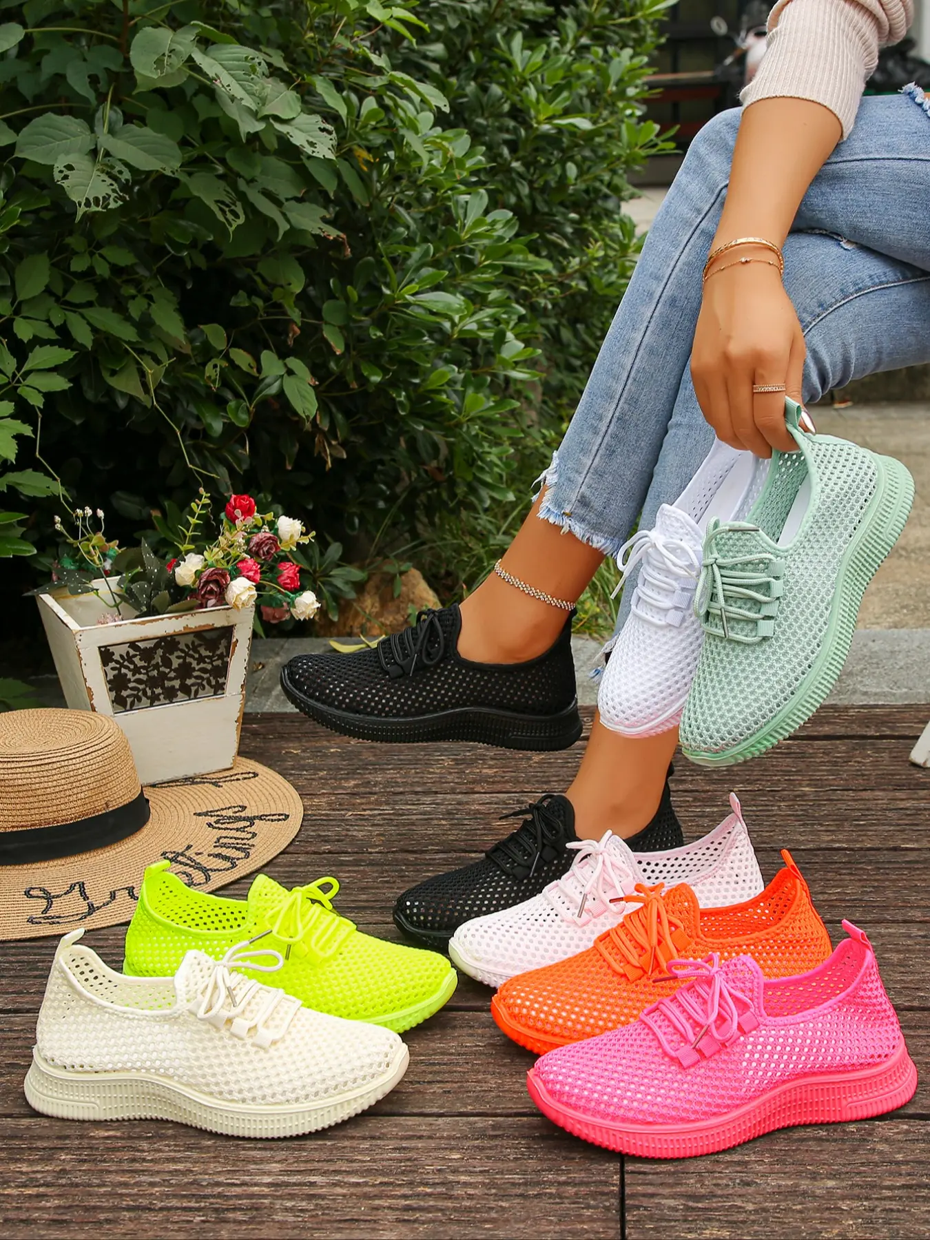 Women's Breathable Mesh Casual Trainer Walking Shoes, Hollow Out Design, Lightweight Comfortable Thick Sole, Solid Color Shoes, Perfect for Daily Walks and Outdoor Sports, Leisure Walking Footwear, Breathable Lightweight Footwear