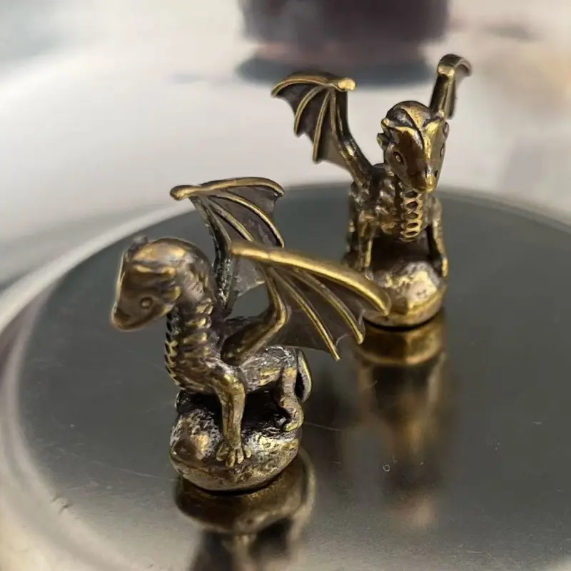 Christmas Door Hardware Decorations, Dragon Decorations, Festive Home Accessories for Holiday Season, Durable & Stylish Design for Doors & Cabinets