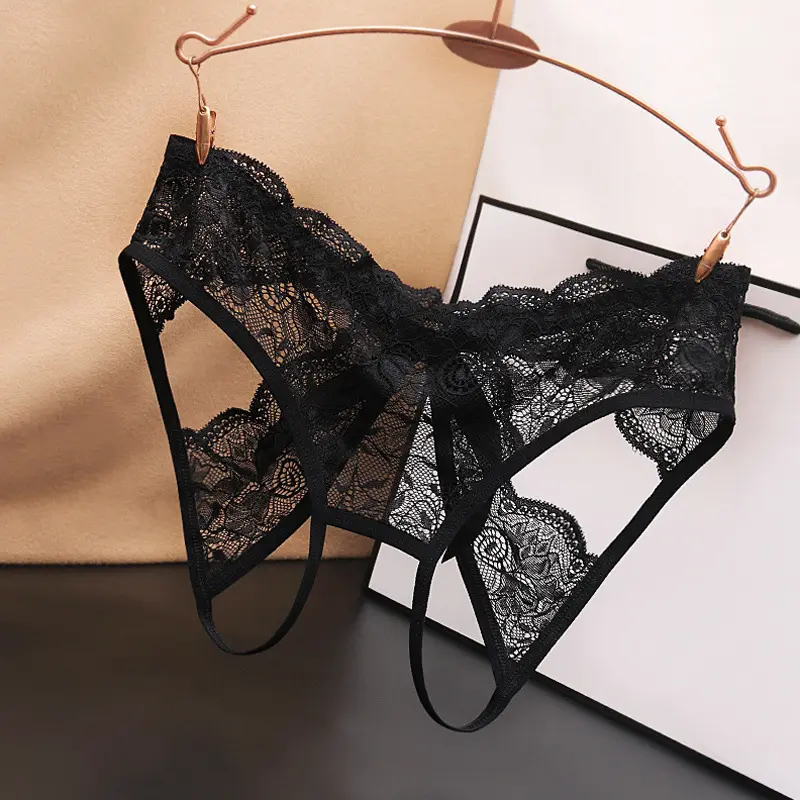 Women's open-crotch, low-waist lace panties. Hollow-out design, easy to wear and remove, breathable and comfortable. Available in multiple sizes and colors.