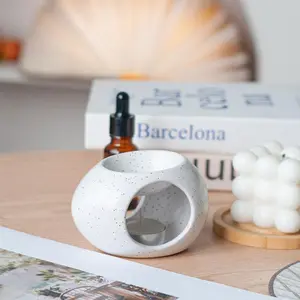 Creative Cartoon Ceramic Essential Oil Diffuser, Home Decor Aromatherapy Lamp, Candle Warmer Gift for Holidays, Unique Design