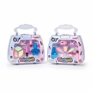 Makeup Toy Set Lipstick Eyeshadow Box, 3+ Girls Pretend Play Gift, Homecoming Role-Playing Kit