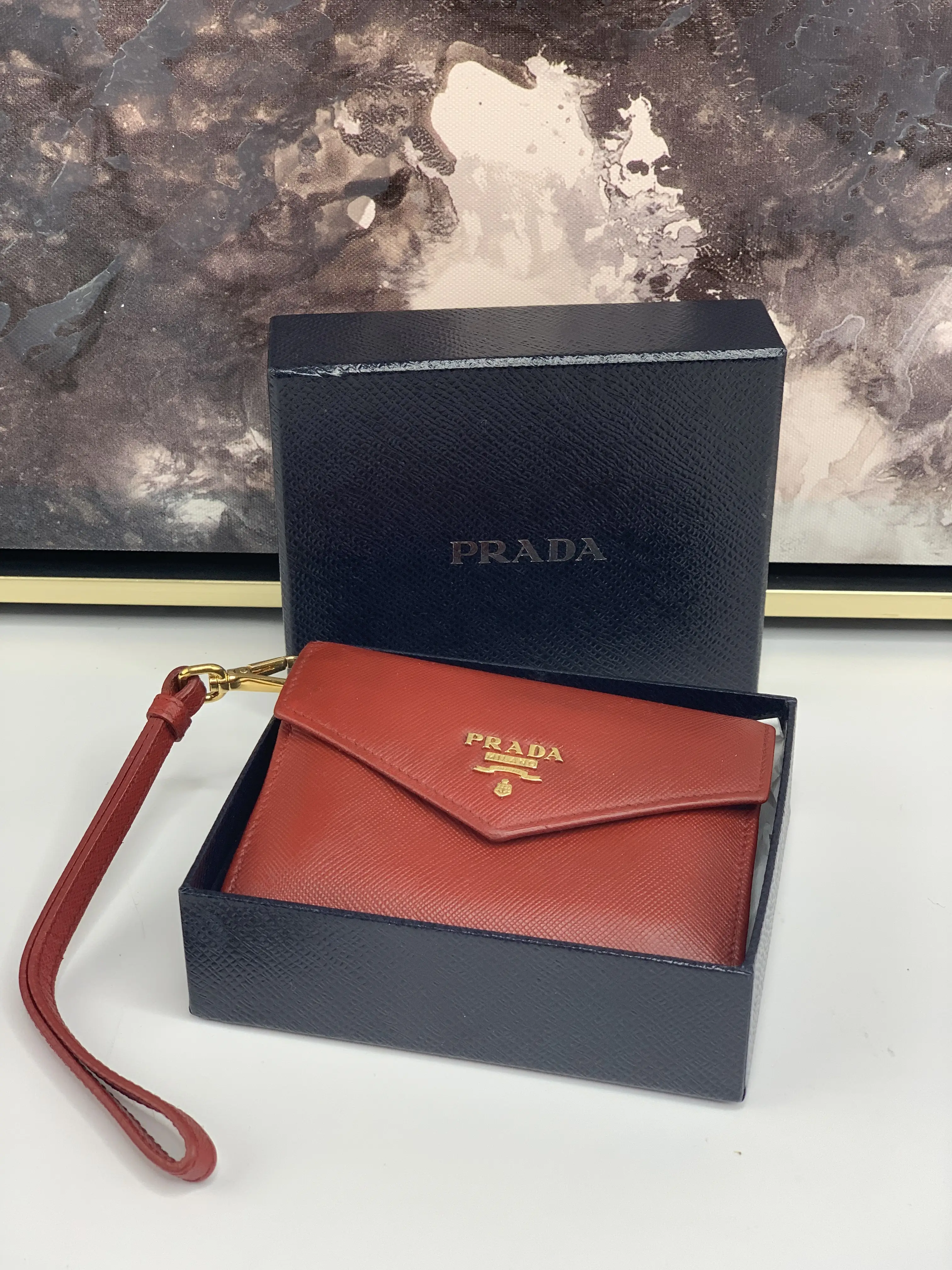 Pre-owned PRADA leather clutches & wristlets Card Wallet with Writslet