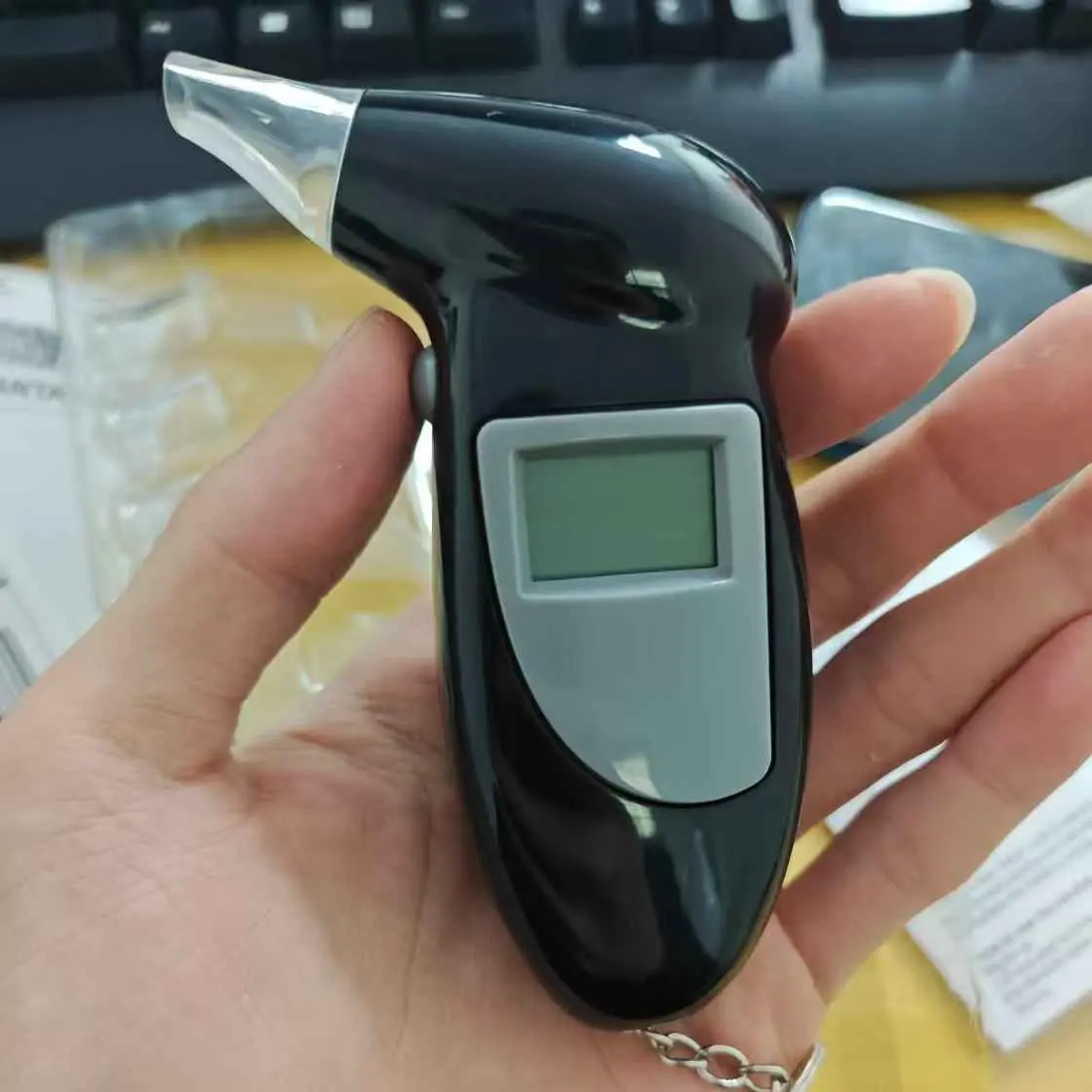 Portable Digital Breathalyzer - Accurate Alcohol Content Test, Battery-Free Operation, Ideal for Car Accessories