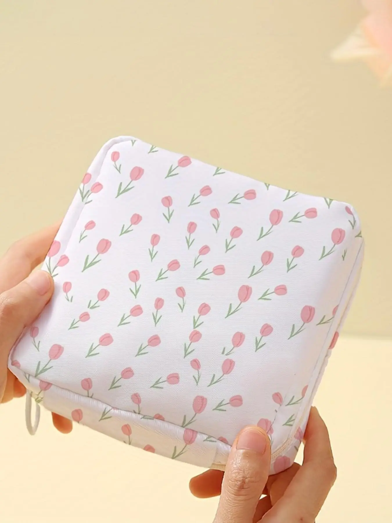 Floral Pattern Sanitary Napkin Storage Bag, Lightweight Tissue Bag for Women's Products, Travel Cosmetics Storage Box, Organizational Zipper Storage, Resealable Zipper Pouch, Lightweight Organizer, Zipper Pouches For Organizing