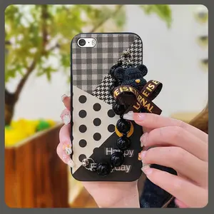 Back Cover soft case Phone Case For iphone 5/5S/SE Waterproof cute Bear bracelet Dirt-resistant Black pearl pendant Anti-knock protective case Simplicity Cartoon silicone