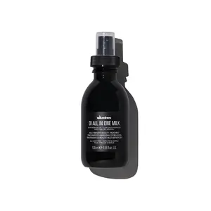 Davines OI All in One Milk is a lightweight hair milk spray that acts as a powerful detangler and hydrating leave-in treatment. It smooths frizzy hair, leaving it soft, shiny, and effortlessly manageable.