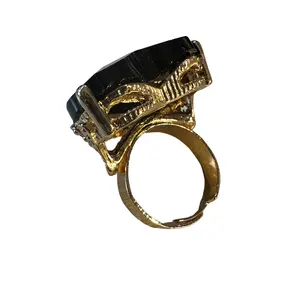Giant Heart Ring Jet
