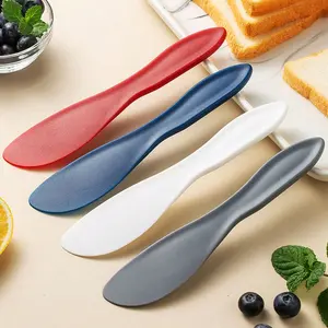 4pcs Plastic Cream Spreader, Jam Toast Sauce Smoother, Cake Small Spread Knife, Butter Knife, Baking Tools, Random Color