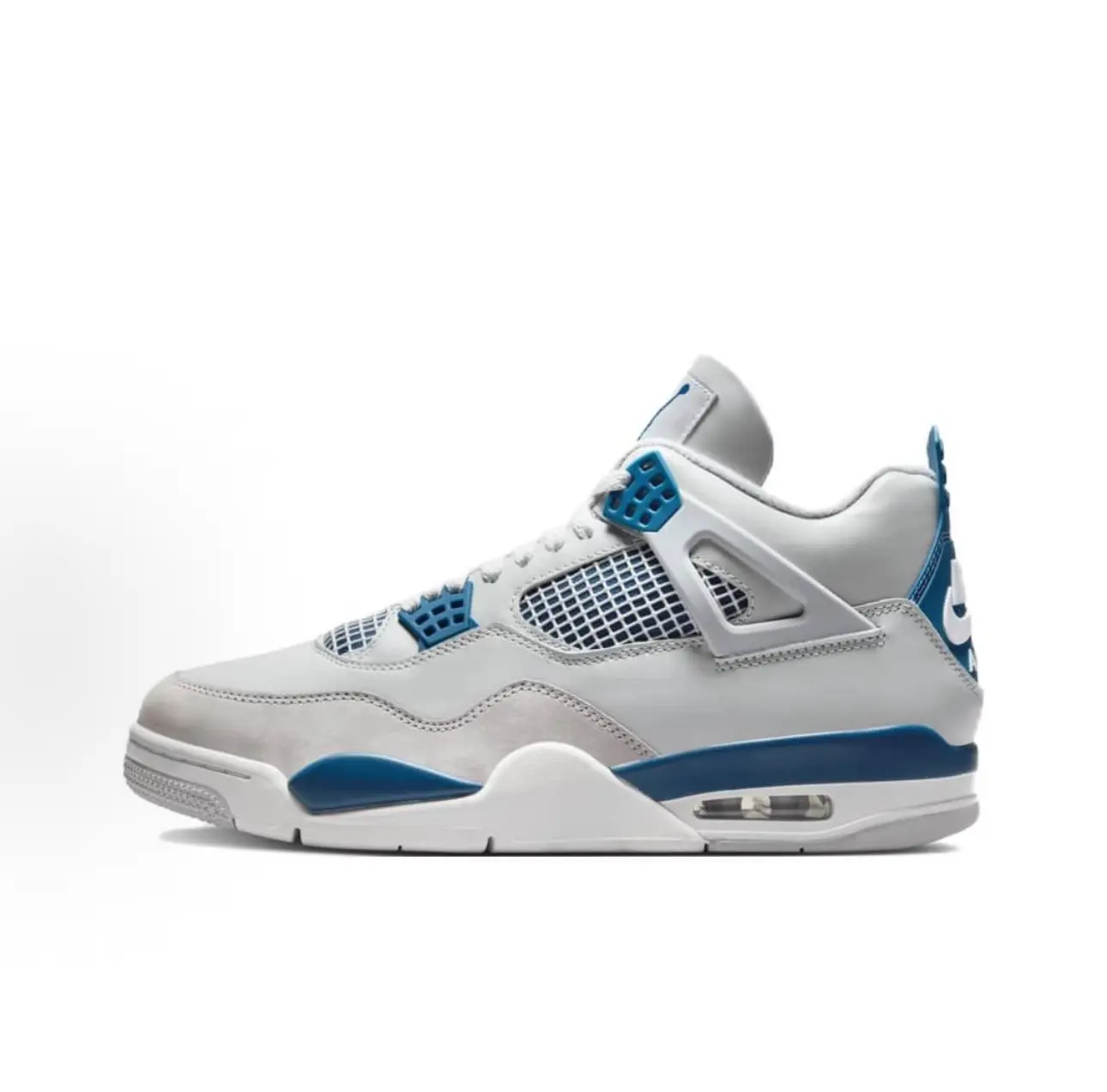 White and blue mid-top retro basketball shoes, paired with blue mesh, lace eyelets, and heel details, overall fresh and classic, combining retro design with versatile attributes