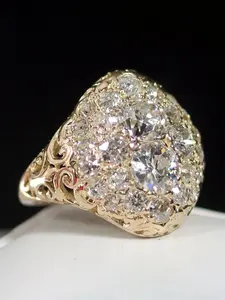 Elegant Hollow out Design Rhinestone Decorated Promise Ring, 2024 New Fashion Accessories for Women, Trendy Luxury Zirconia Ring for Party and Daily Life