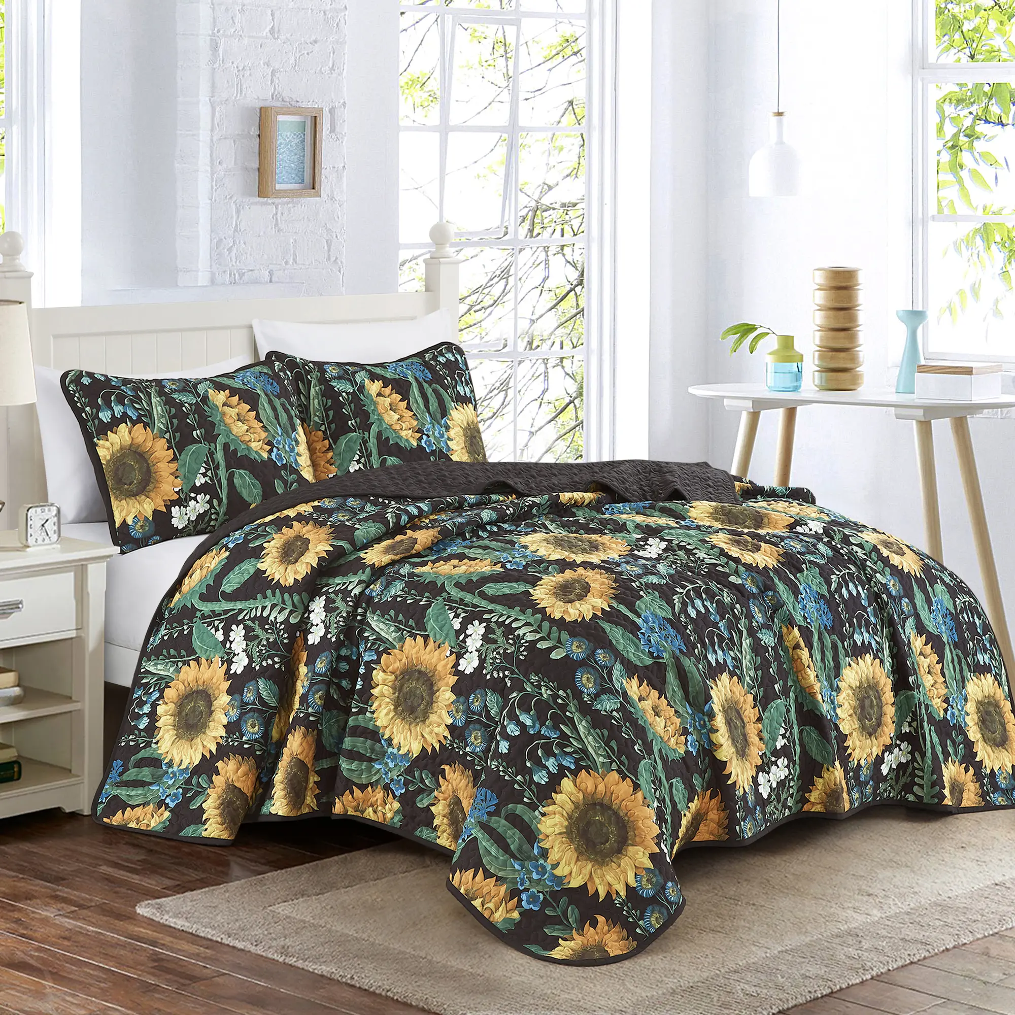 Charming  Versatile Comfortable Soft Sunflower Quilt Set - Floral Design, King or Queen Sizes, Breathable Soft Fabric, Perfect for Spring & Summer