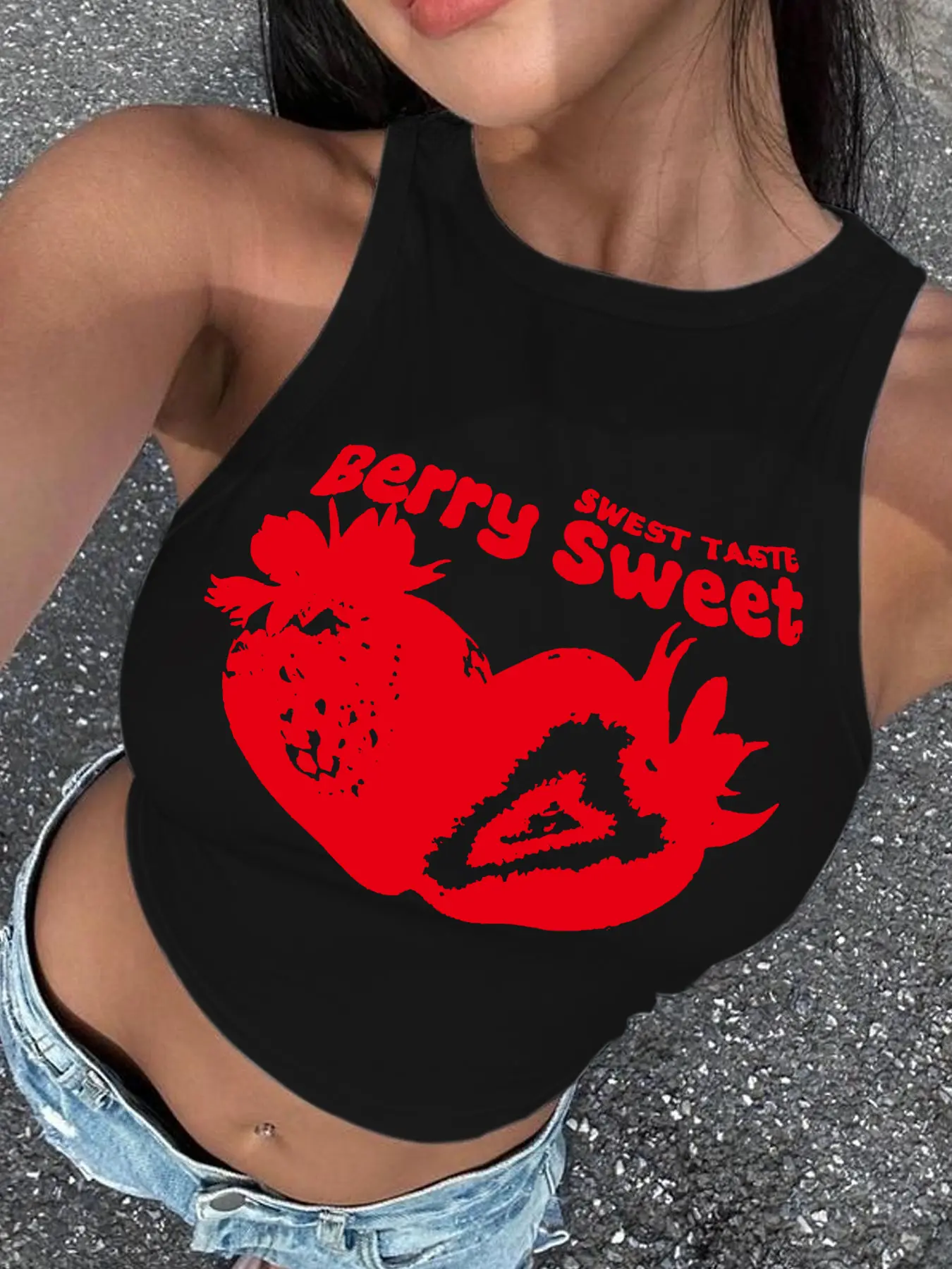Women's Summer Casual Tank Top with Strawberry Letter Print, Soft Slim-Fitting Vest for Everyday Wear, Comfortable and Stylish Home Leisure Wear