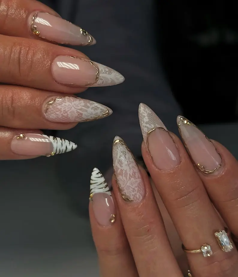 Handmade White Lace Press-On Nails, Luxury Long Almond Reusable Gel Nails with Gold Chrome Trim, Elegant Bridal Wedding Art Set