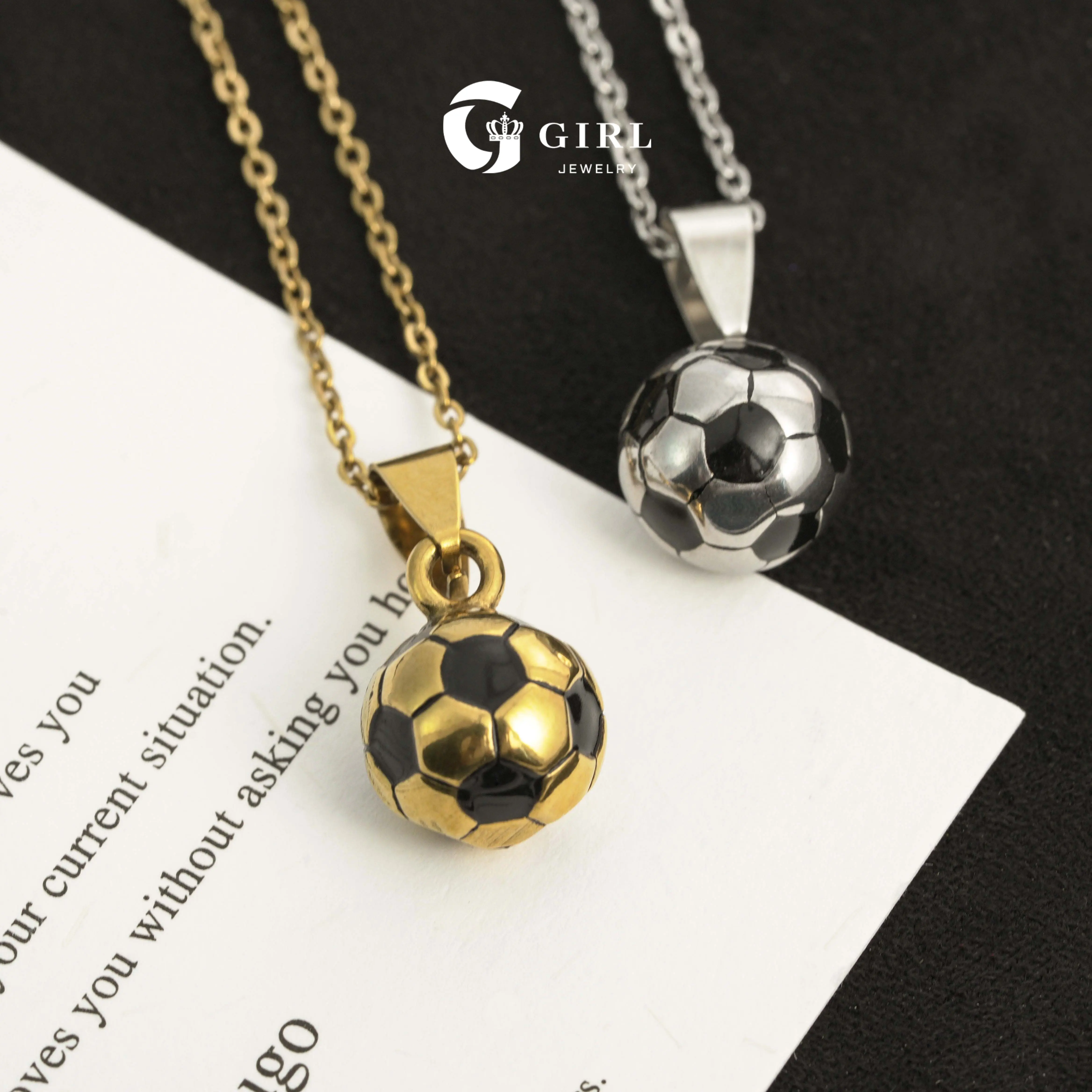 GGIRL Stainless Steel Sporty 3D Football Pendant Necklace for Men Women Teens, Trendy Creative Soccer Ball Chain Casual Exquisite Jewelry for Party Fashion Accessories for Daily Wear Perfect Gift for Football Enthusiast Sport Fans
