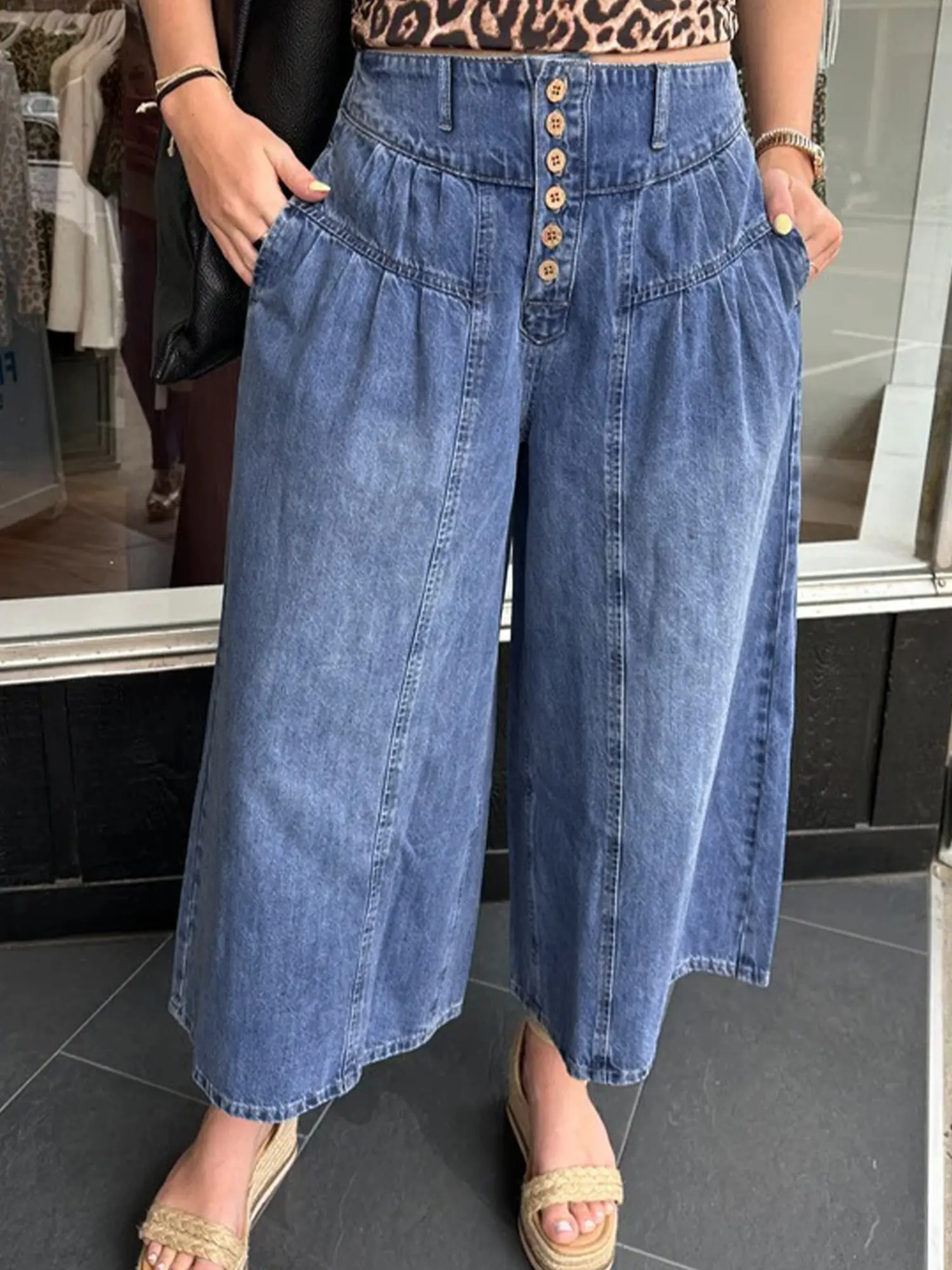 High Rise Buttons Pleated Cropped Wide Leg Denim Pants,  A Button Fly, Gathered Pleats at The Waist, and Ultra-Wide Flared Legs.