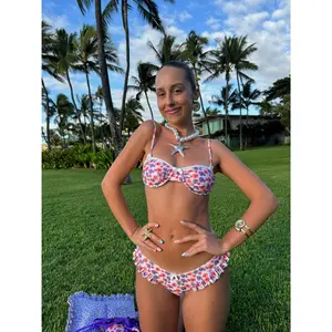 Women Cute 2pcs Bikini Set Ruffled hem Floral  swimsuits Bra +briefs Fashion Beachwear Holiday Swim Party