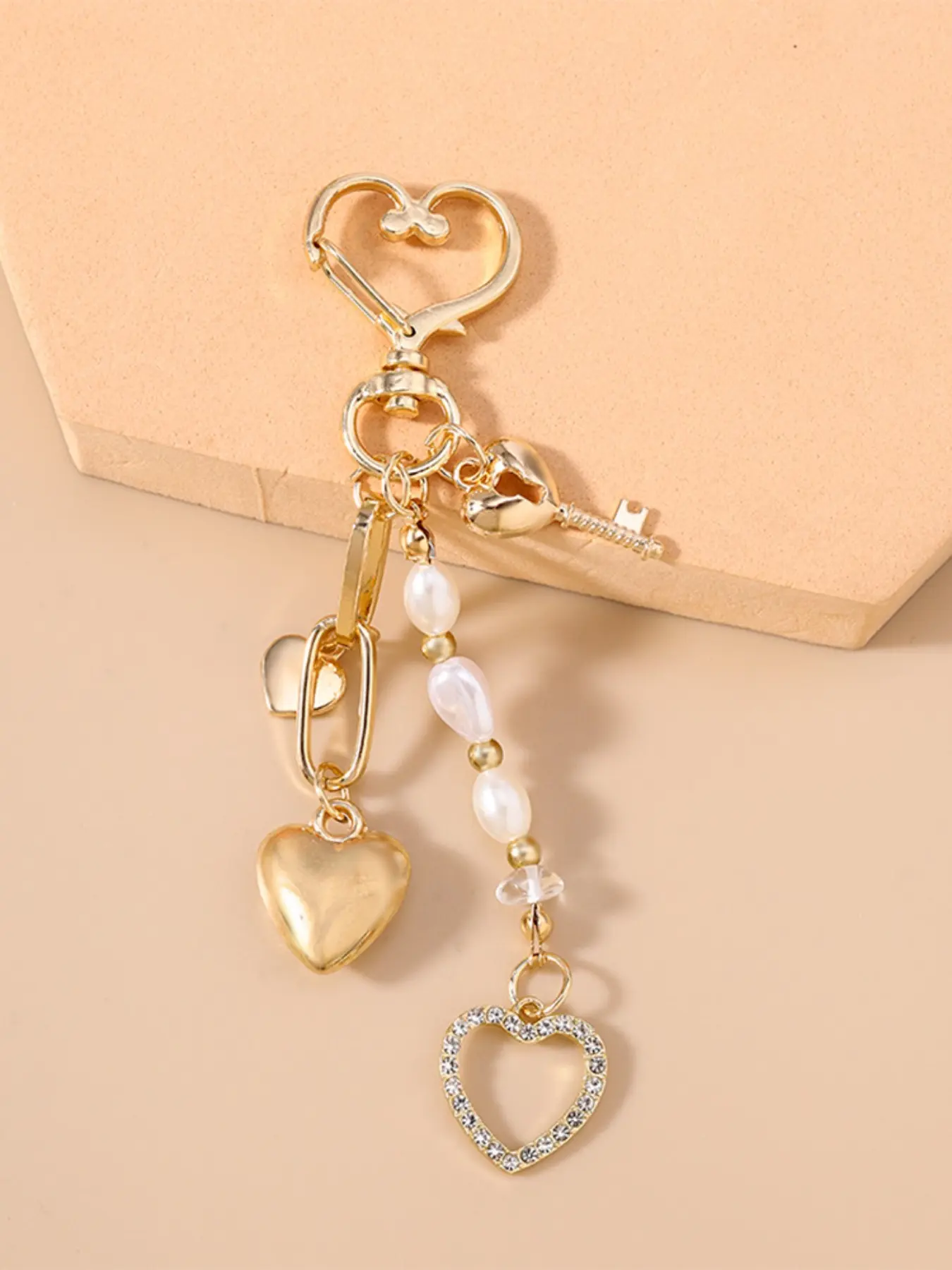 Creative Moon Star Starfish Fashionable Alloy Keychain, Fashion Pearl Bead Heart Keyring, Backpack Pendant Accessory for Stylish Look