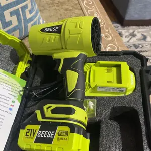 Diseño Compacto AeroForce SmartClean