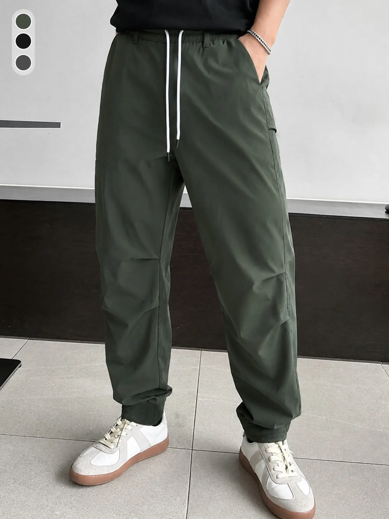 Men’s army green jogger sweatpants, drawstring, loose straight-leg casual long pants, quick-dry version / spring–summer style, versatile for everyday wear
