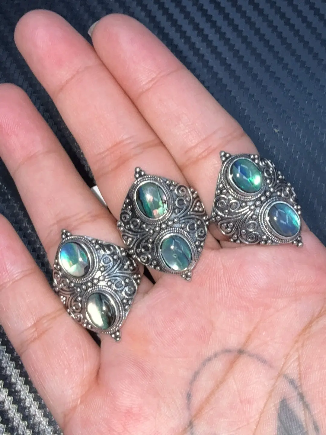 Leah(12845)gc.Double ablone shell ring