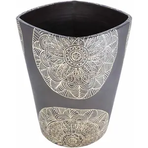 Hearst Terracotta Geometric Black Planter