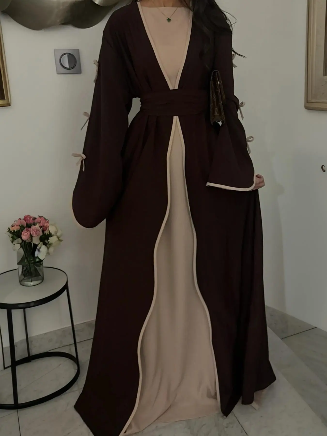 Women's Contrast Binding Bow Decor Belted Abaya, Modest Casual Long Sleeve Open Front Abaya for Daily Wear, Ladies Islamic Clothing for All Seasons