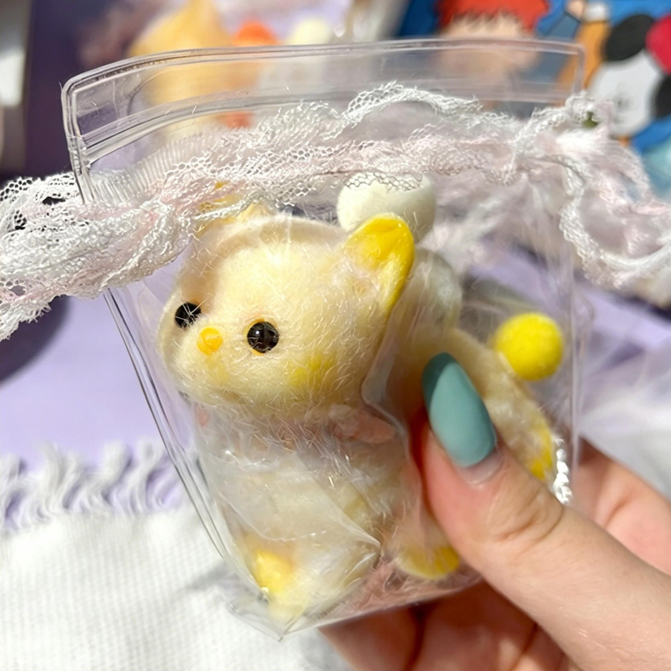 3D Taba Squishy Cat Toy Soft PVC Slow Rising Squishy Stress Relief Toy Kawaii Cute Cat Squeeze Fidget Toy Anxiety Relief Sensory Toy Viral Trending Desk Decor Gift For Kids Adults Teens Home Office School