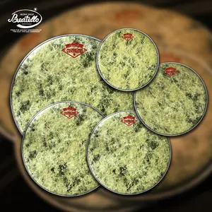 The Beatello drumhead 5-piece set is compatible with bass drums, snare drums, and other drums, and includes sizes of 10 , 12 , 14 , 16 , and 22 inches.  It features an animal print pattern and offers high-quality performance.