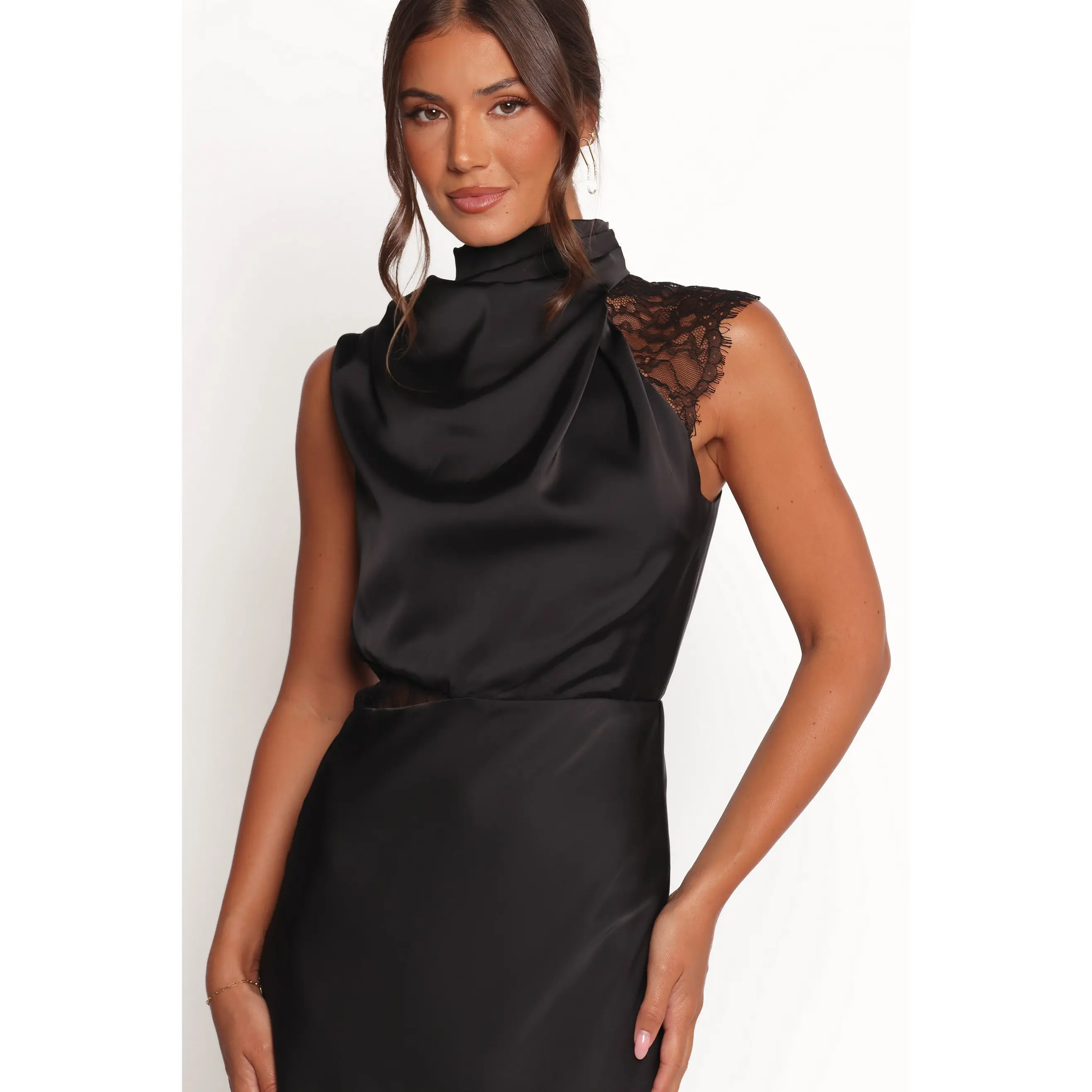 Anabelle Halter Neck Lace Maxi Dress - Black - TikTok Shop Anabelle Halter Neck Lace Maxi Dress - Black - TikTok Shop