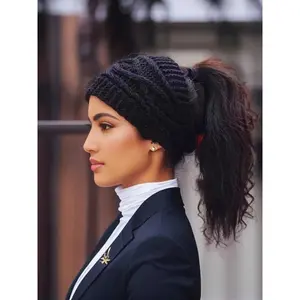 Women’s Multifunctional Crochet Knit Headband, Solid Color Ponytail Beanie for Winter Outdoor Sports, Warm and Comfortable Ear Protection