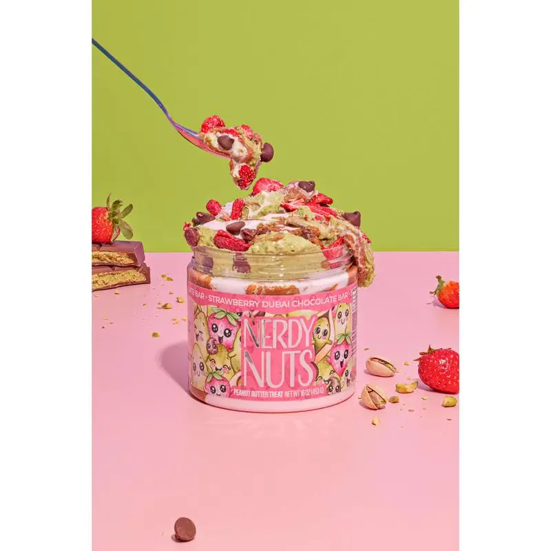 Strawberry Dubai Chocolate Bar Peanut Butter Treat