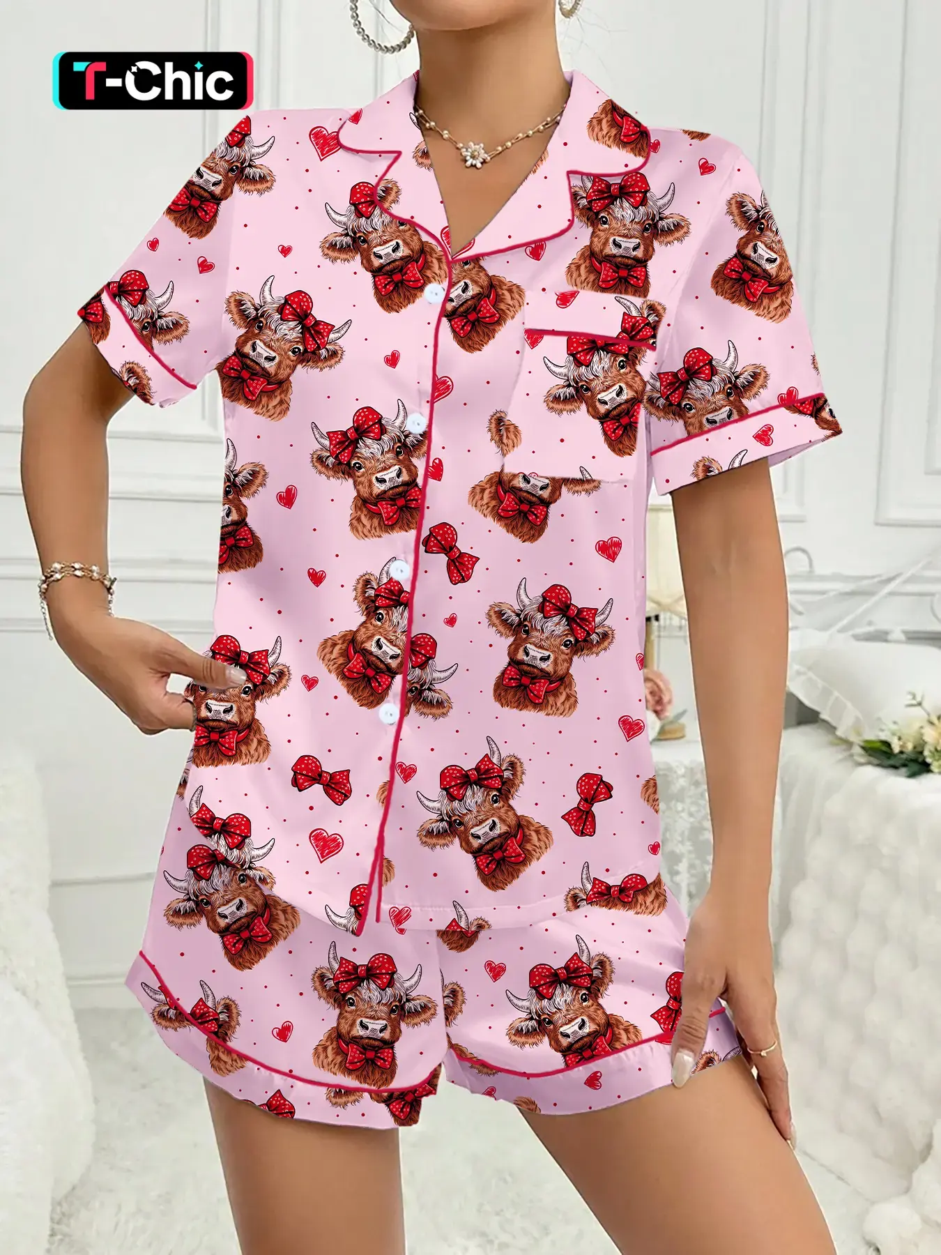 Valentine's Day Women's Pajama Set, Fitted Comfortable Cute Aesthetic Elastic Animal Print Highland Cow Bow Collar Shirt & Pants Two-Piece Sleepwear, Loungewear, Homewear, Party Wear