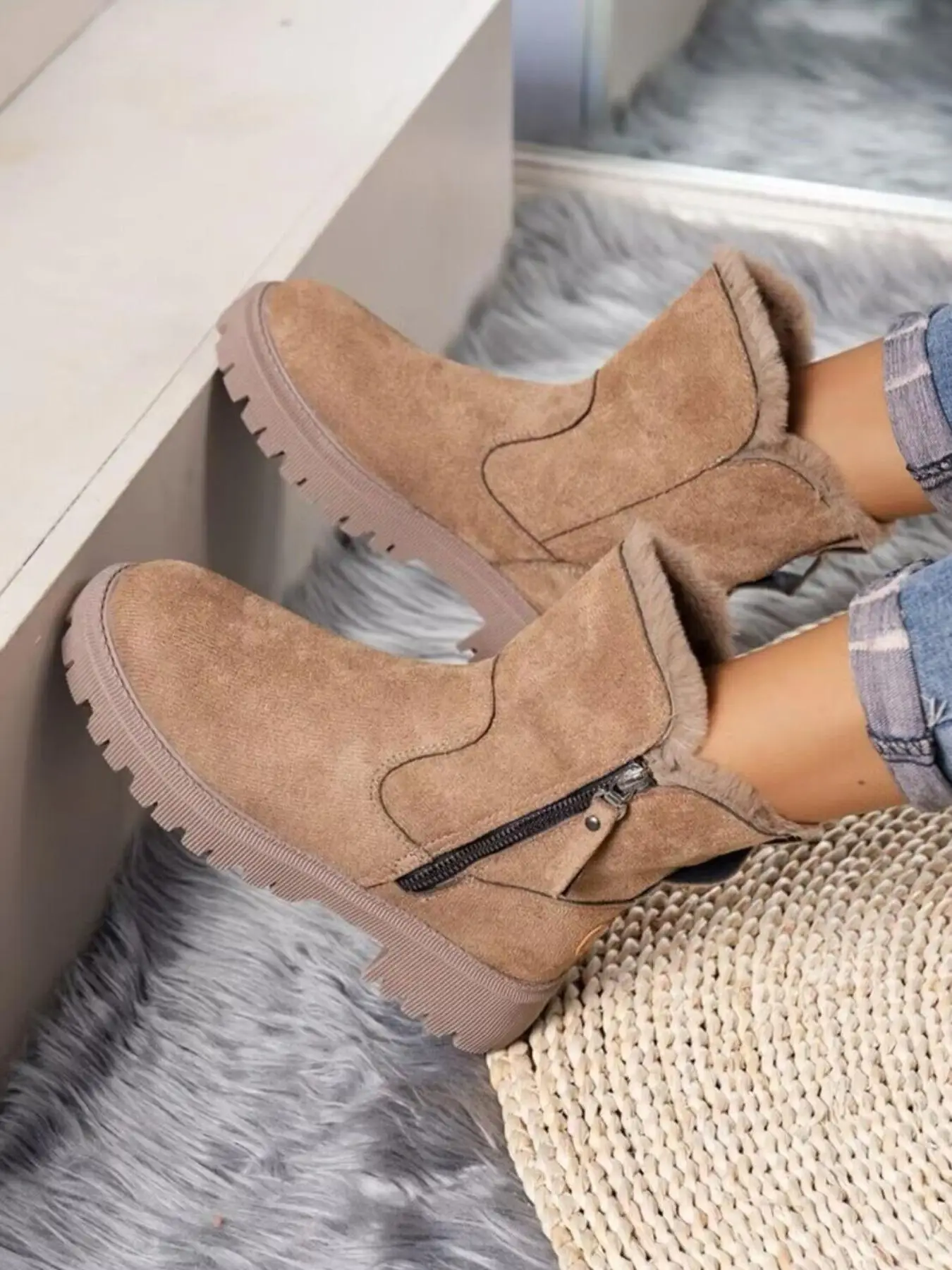 Women's Fashion Plain Side Zipper Design Thick Plush Snow Boots, Casual Comfortable Thermal Lined Boots for Fall & Winter Wear, Please Take One Size L