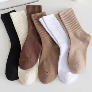6 Pairs Women's Solid Crew Socks, Fashion Casual Comfy Mid Calf Socks, 2025 New, Women Socks for All Seasons Daily Wear