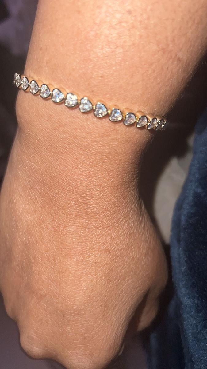 Item: Yellow Gold, 7 Inches