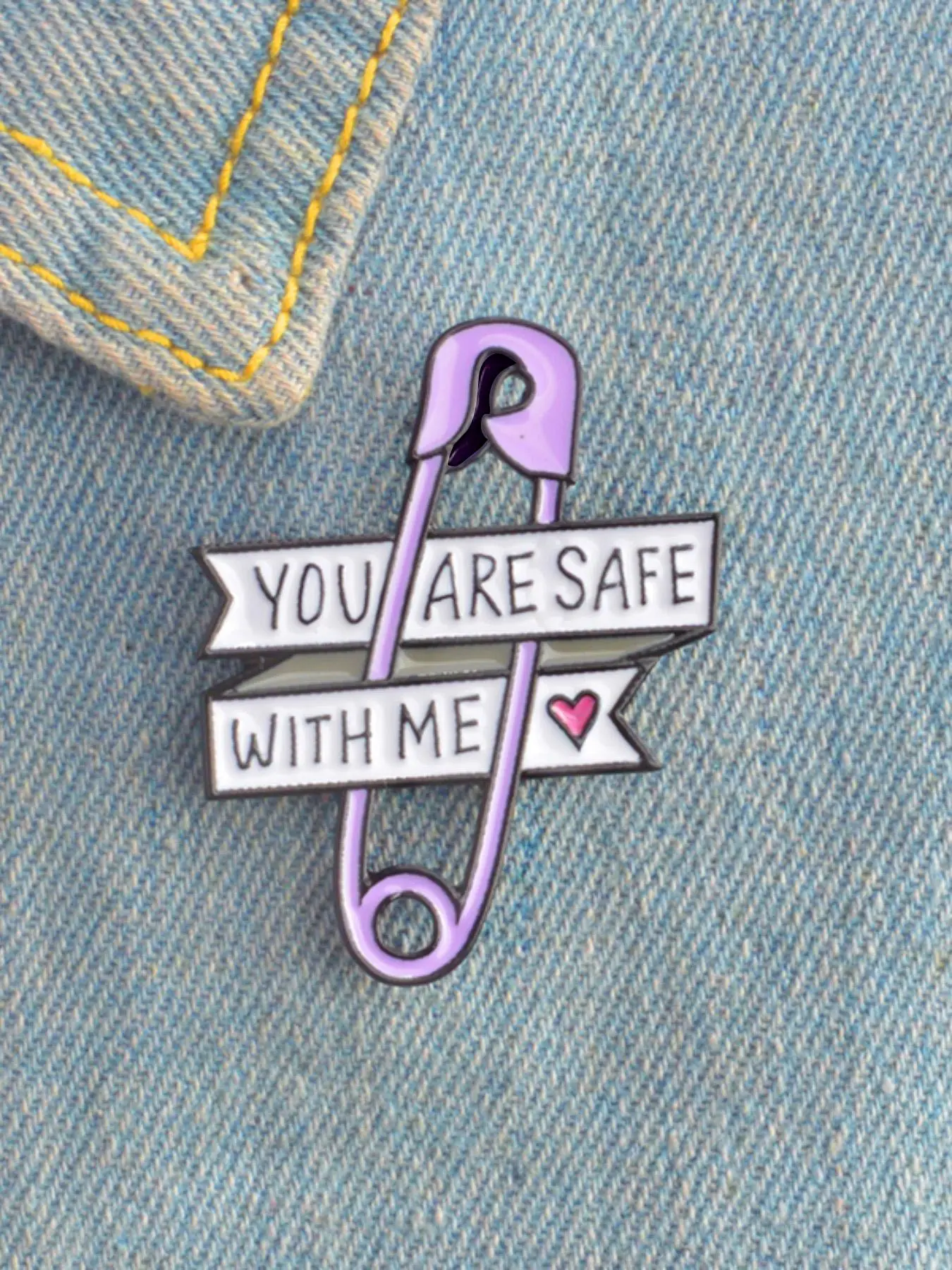 Trendy Letter & Love Heart Pattern Hollow Out Pin Design Alloy Brooch, Cute Trendy Clothes Brooch, Fashion Kawaii Accessories for Women & Men