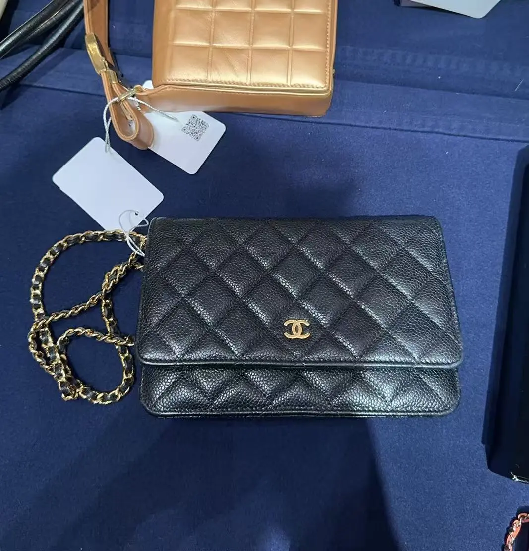 Pre-owned CHANEL france Crossbody Bags H1 black gold woc caviar leather SBH06230008