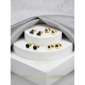 5 Pairs of Black Series Elegant and Luxurious Earrings, Stainless Steel Anti Allergy, Eye-catching Heart Shape, Roman Numeral Carving, Simple High-end Women's Earrings, Multifunctional for Daily Use, Suitable for Dating
