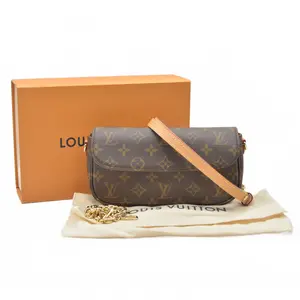 Pre-owned Louis Vuitton canvas Shoulder Bags Monogram Ivy Wallet On Chain RFID Like New with Box