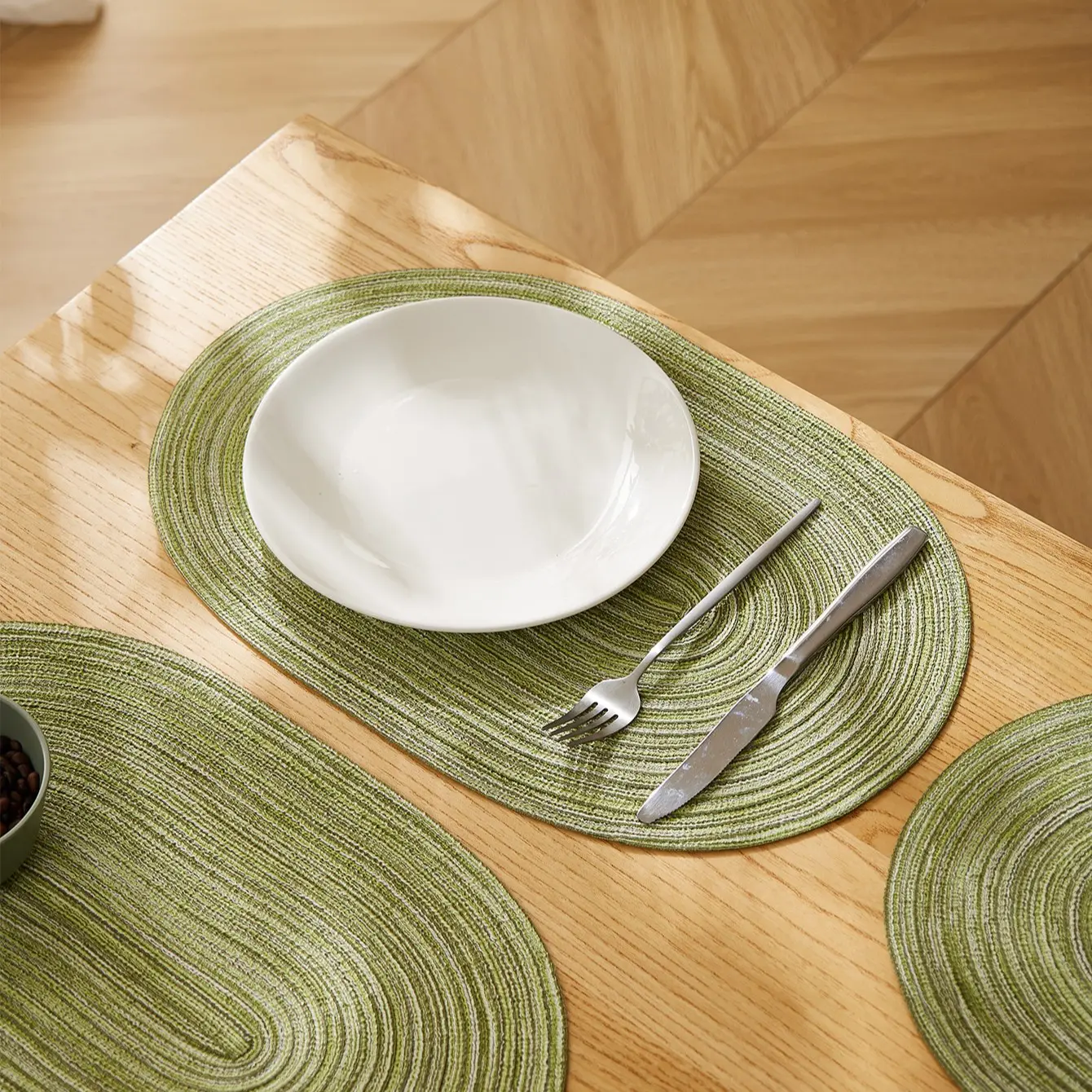 Boho Style Oval Braided Placemats Set of 4 Place Mats for Dining Tables Woven Lightweight Heat Resistant Table Mats