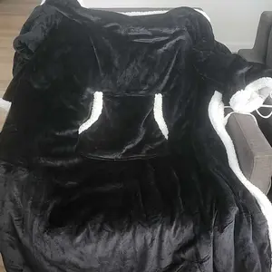 VUSIGN Wearable Heated Blanket, 52”×72” Full body electric heated robe, Electric Blanket with Foot Pocket & Sleeves - 7 Heat Levels, Auto Off, Machine Washable, Gift for Winter, Women, Mom, Christmas Gift