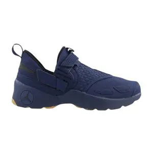 Jordan Trunner LX 'Midnight Navy'