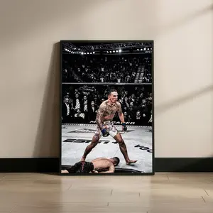 Max Holloway Wall Art, UFC Fighter Poster, MMA Fighter Decor, Combat Sports Print, Gym Office Man Cave Wall Decor ( Unframed - Print Only )