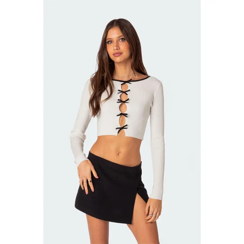 Cut out crop - TikTok Shop