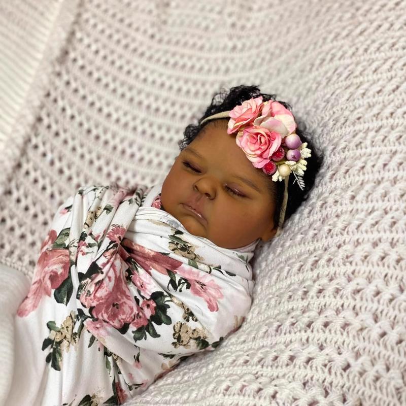 Lifelike Reborn Baby Dolls 20 inch 50 cm Realistic Mixed-Race Baby Girl Doll Black African American & Biracial Reborn Toddler with Hand-Rooted Curls, Soft Cloth Body & Outfit Set