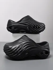 Men's Casual Platform Clogs, Adjustable Strap Breathable Non-Slip Slippers for Beach, Pool, and Daily Outdoor Use