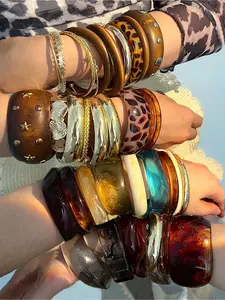 Vintage Fashion Elegant Metal Multicolor Acrylic Resin Stackable Bracelets, Geometric Irregular Design, Blue Leopard Print, Trendy Bangles